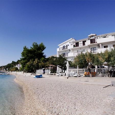 Apartments Petricevic Подстрана Экстерьер фото