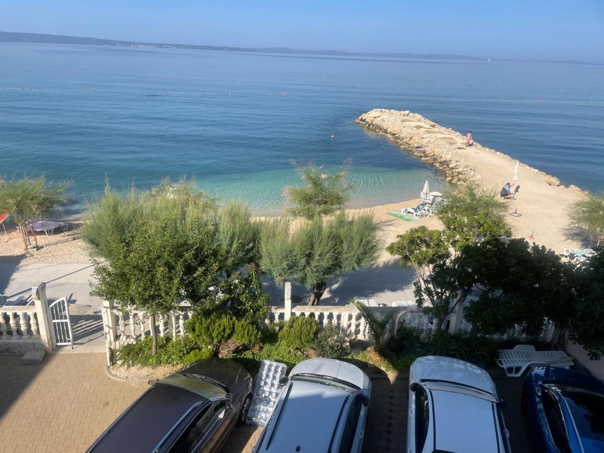 Apartments Petricevic Подстрана Экстерьер фото