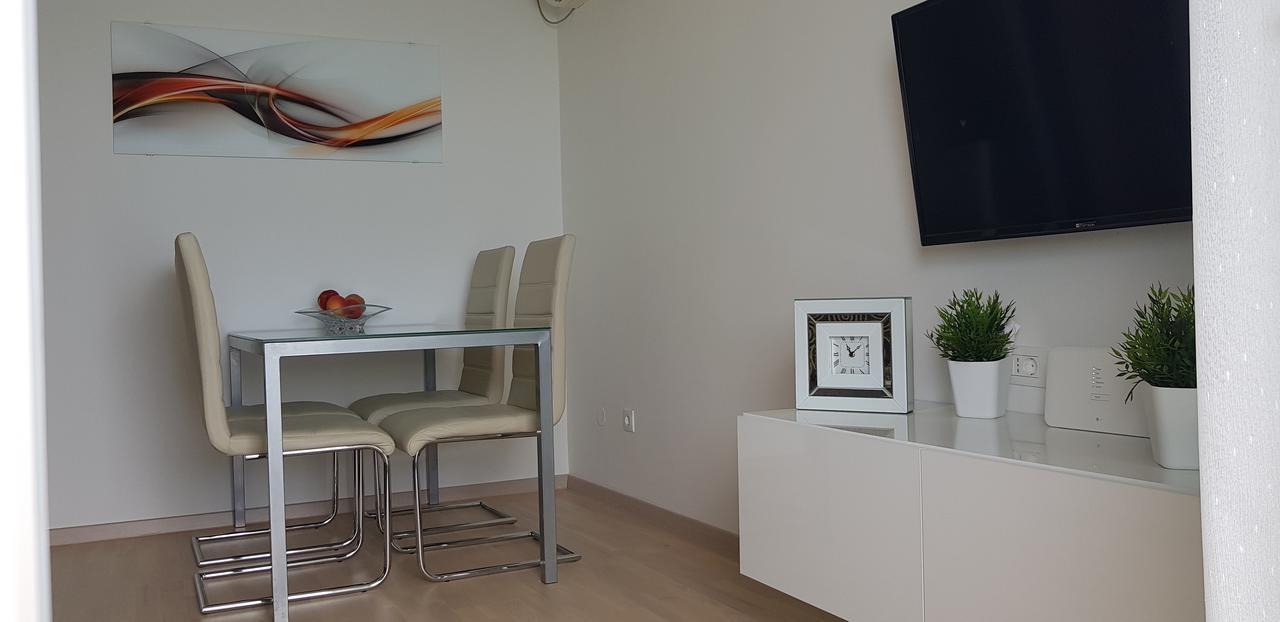 Apartments Petricevic Подстрана Экстерьер фото