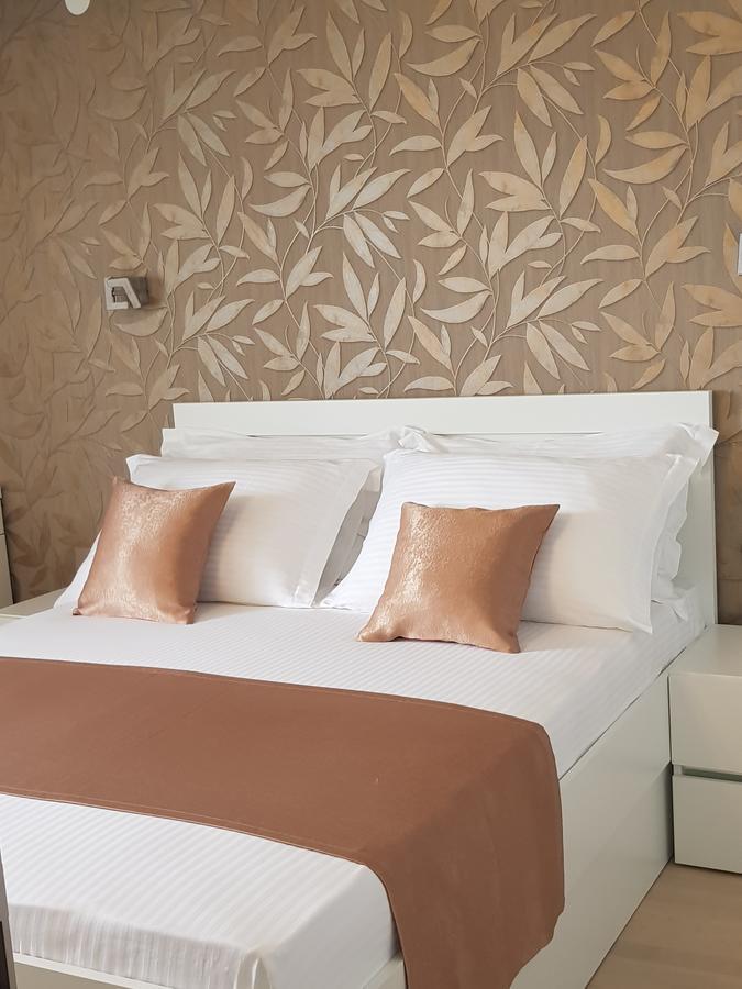 Apartments Petricevic Подстрана Экстерьер фото