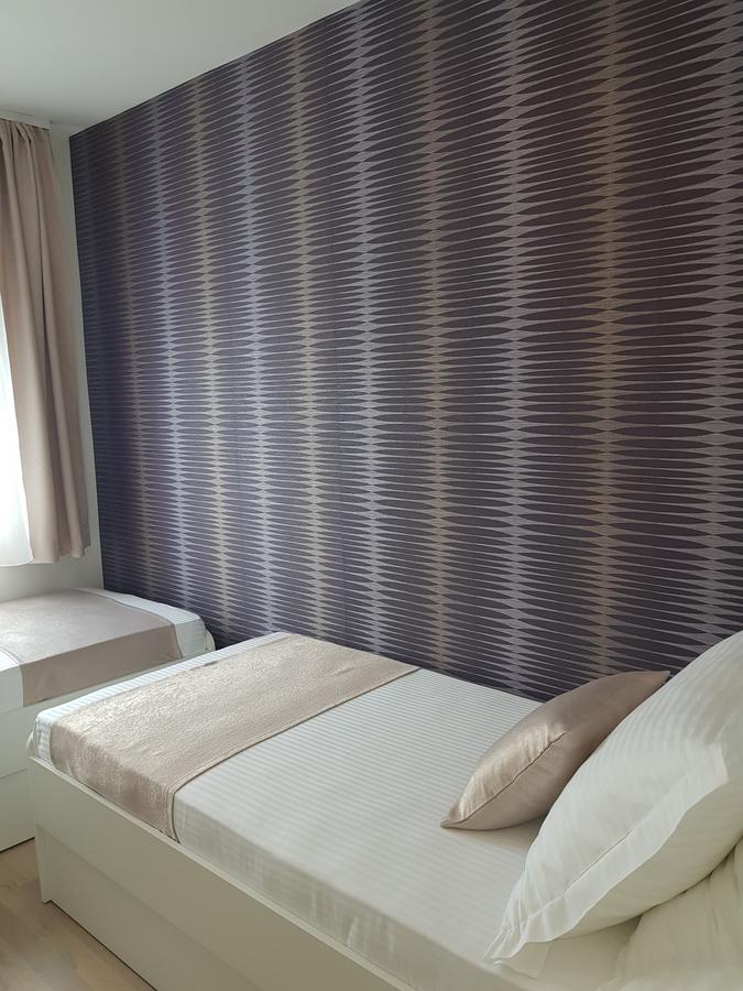 Apartments Petricevic Подстрана Экстерьер фото