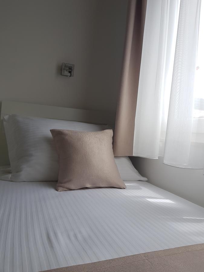 Apartments Petricevic Подстрана Экстерьер фото