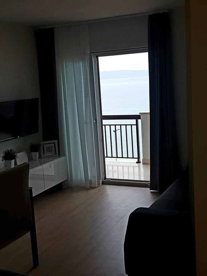 Apartments Petricevic Подстрана Экстерьер фото